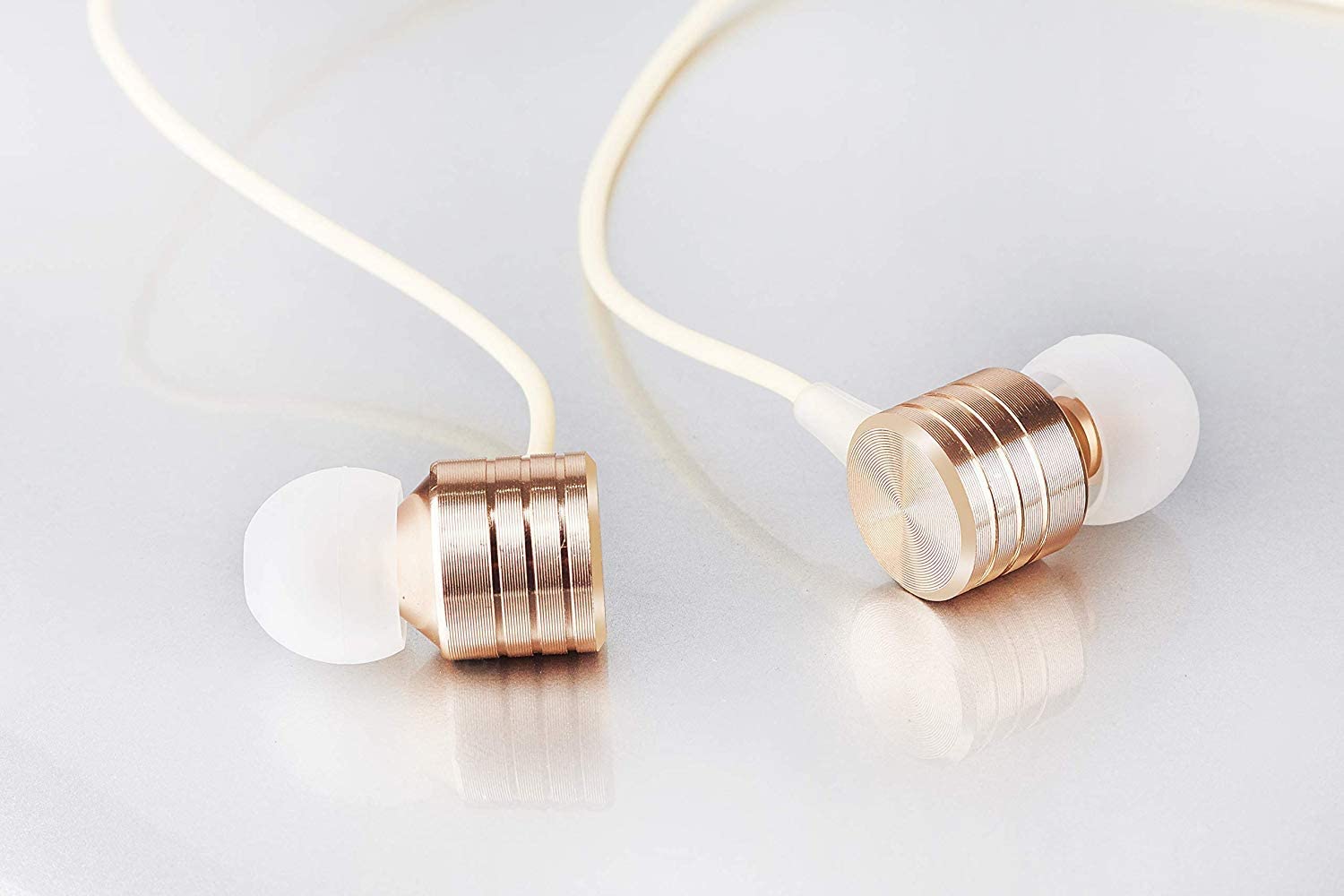 Betron B550s Earphones Noise Isolating Earbuds Heavy Deep Bass In Ear Headphone 3.5mm Audio Jack - Image 17