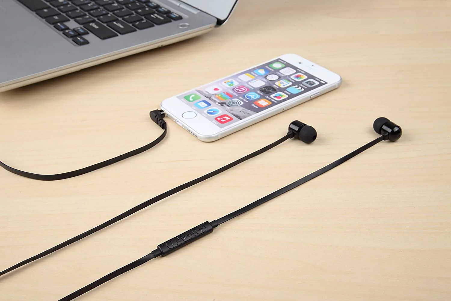 Betron B750s Earphones Microphone Volume Control In Ear Tangle Free Noise Isolating Heavy Deep Bass - Image 13