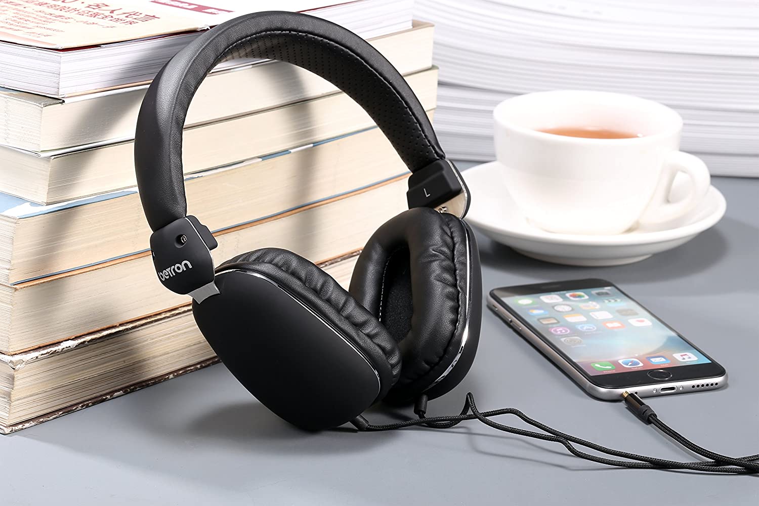 Betron HD500 on Ear Headphones Earphones Bass Driven Sound Light Weight Black - Image 7