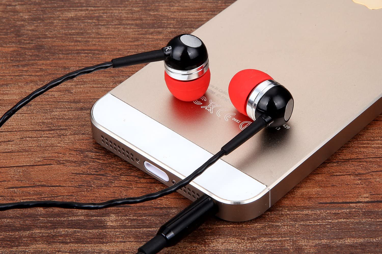 Betron RK300 In-Ear Sport Earphone, Deep Bass and High Sensitivity for iPhone, iPad and Mp3 Players - Image 13