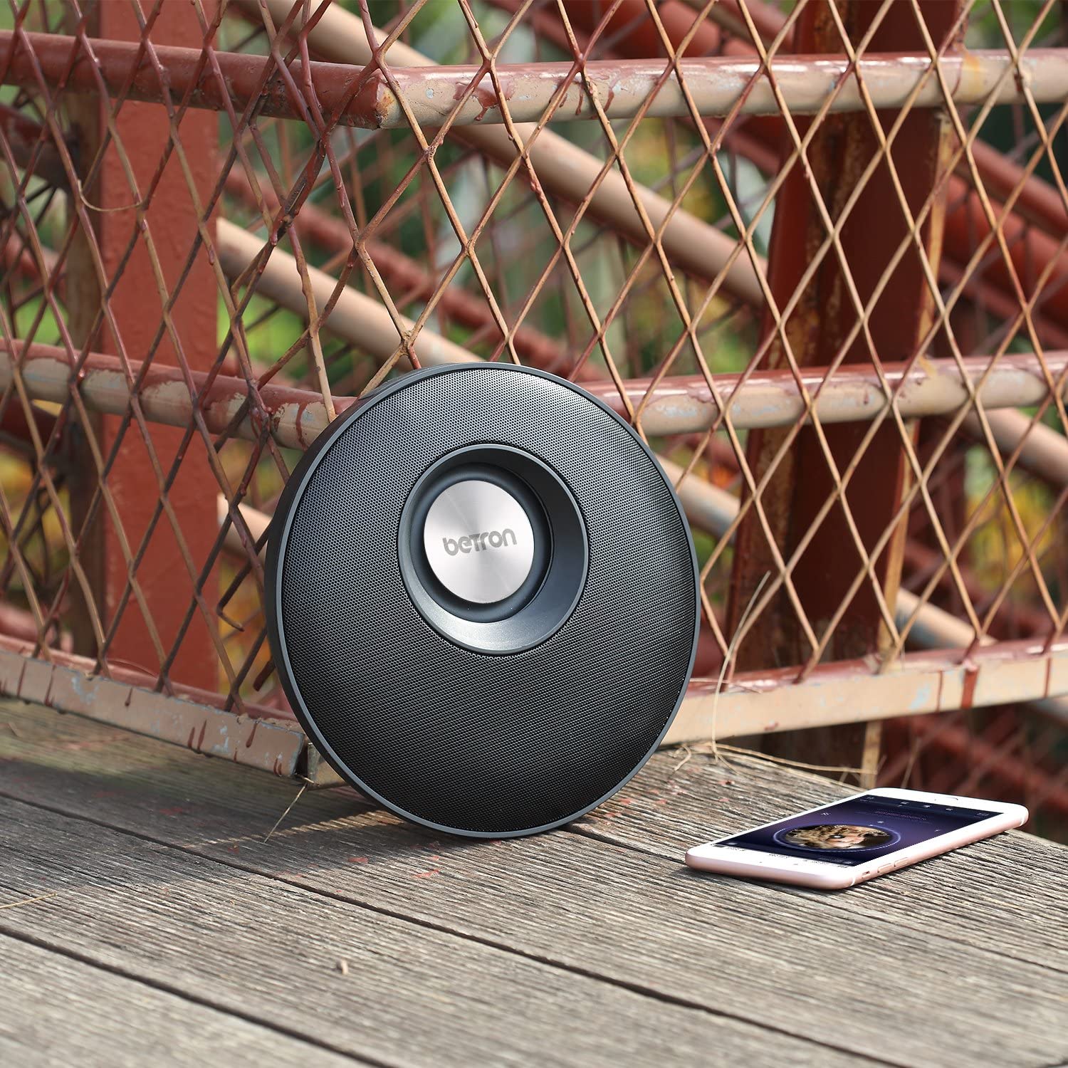 Betron E50 Bluetooth Wireless Speaker Compact Portable Stereo Sound Meter Range iPhone Samsung Black - Image 3