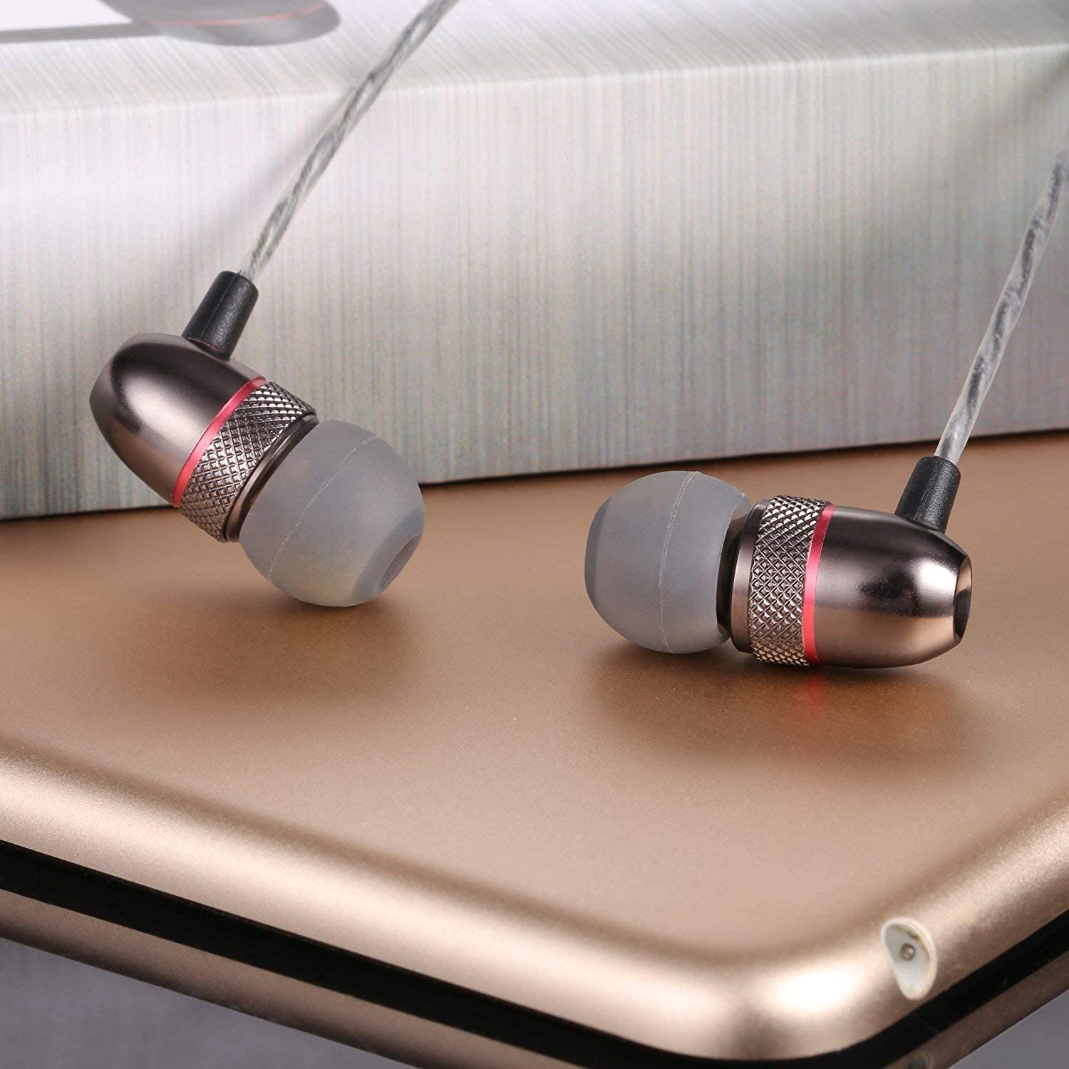 Betron ELR50 Noise Isolating Earphones Enhanced Bass Sound Compatible with iPhone iPad Samsung - Image 8