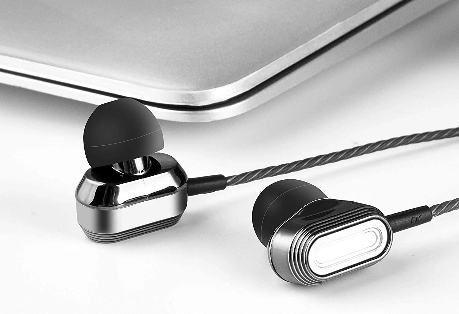 Betron ProX7 Noise Isolating Earphones, In Ear Headphones with Mic and Volume Control, Dual Driver Quality Headset, Black - Image 7